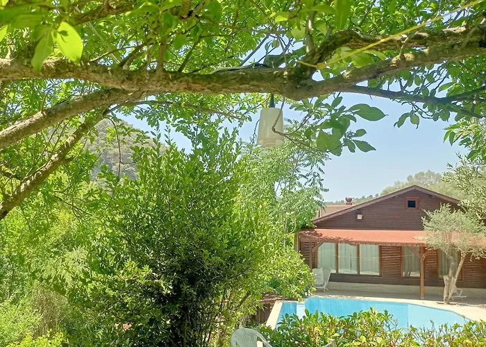 Izmir Yasam Vadisi * Kavaklidere (Izmir)