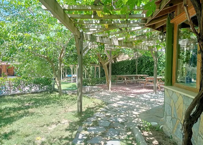 Izmir Yasam Vadisi Kavaklidere (Izmir)