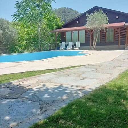 Izmir Yasam Vadisi Hotel Kavaklidere (Izmir)