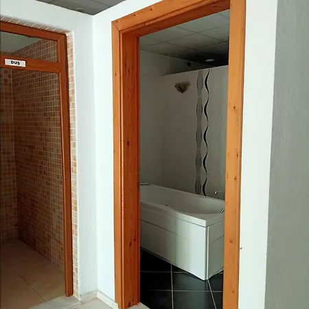 Hotel Izmir Yasam Vadisi *