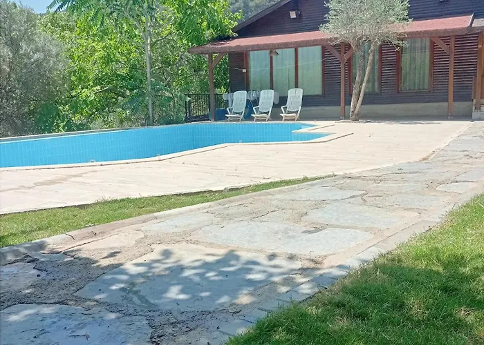 Izmir Yasam Vadisi Hotel Kavaklidere (Izmir)